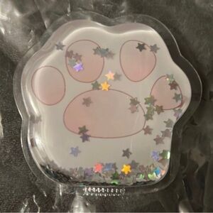 Paw print phone accessory